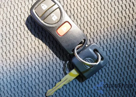 2004 Nissan Frontier Xe z USA, uszkodzony, nr VIN 1N6DD26T24C400002